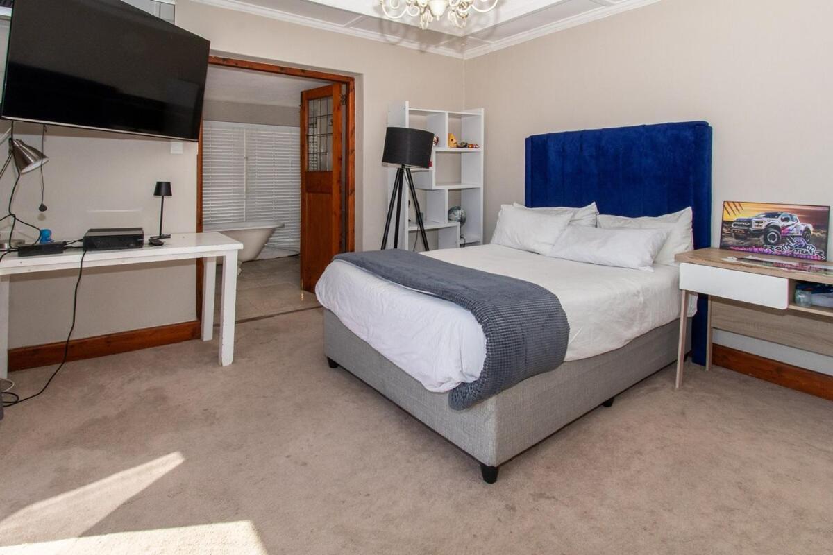 Holiday home Fresnaye Family 4 Bedrooms No Loadshedding