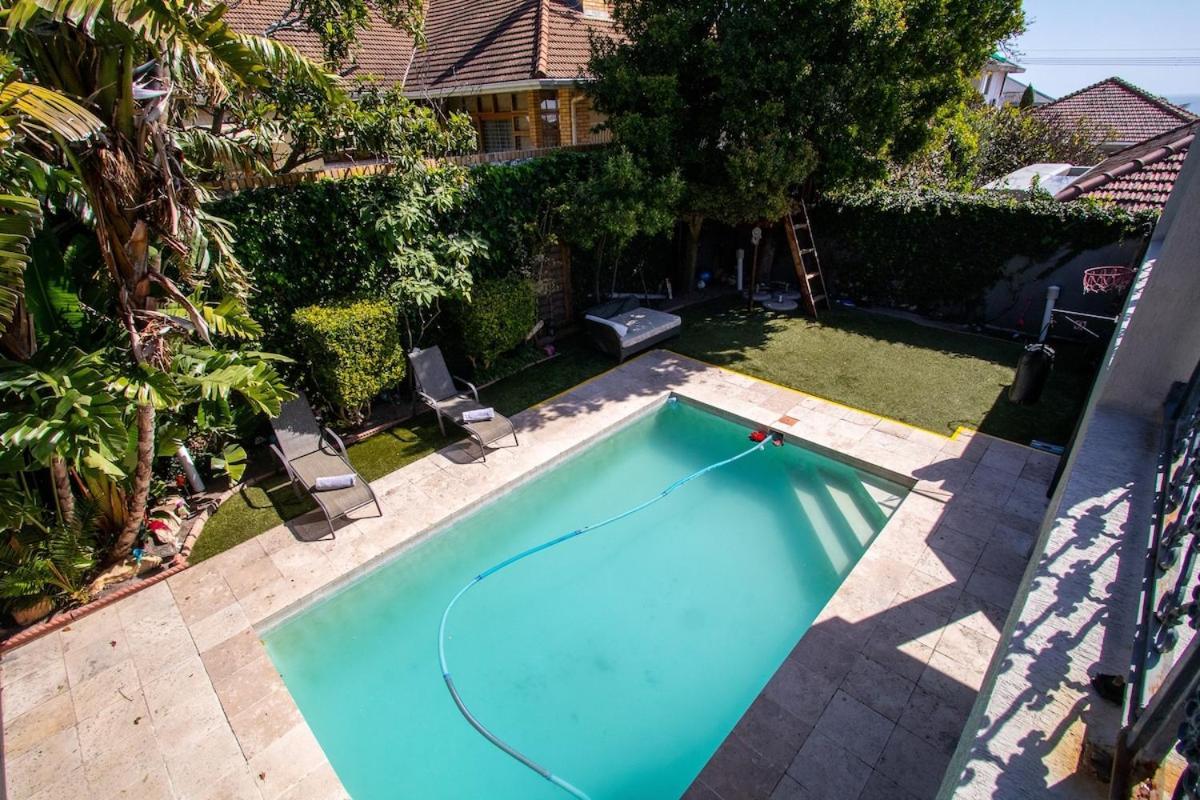 Fresnaye Family 4 Bedrooms No Loadshedding Holiday home Cape Town