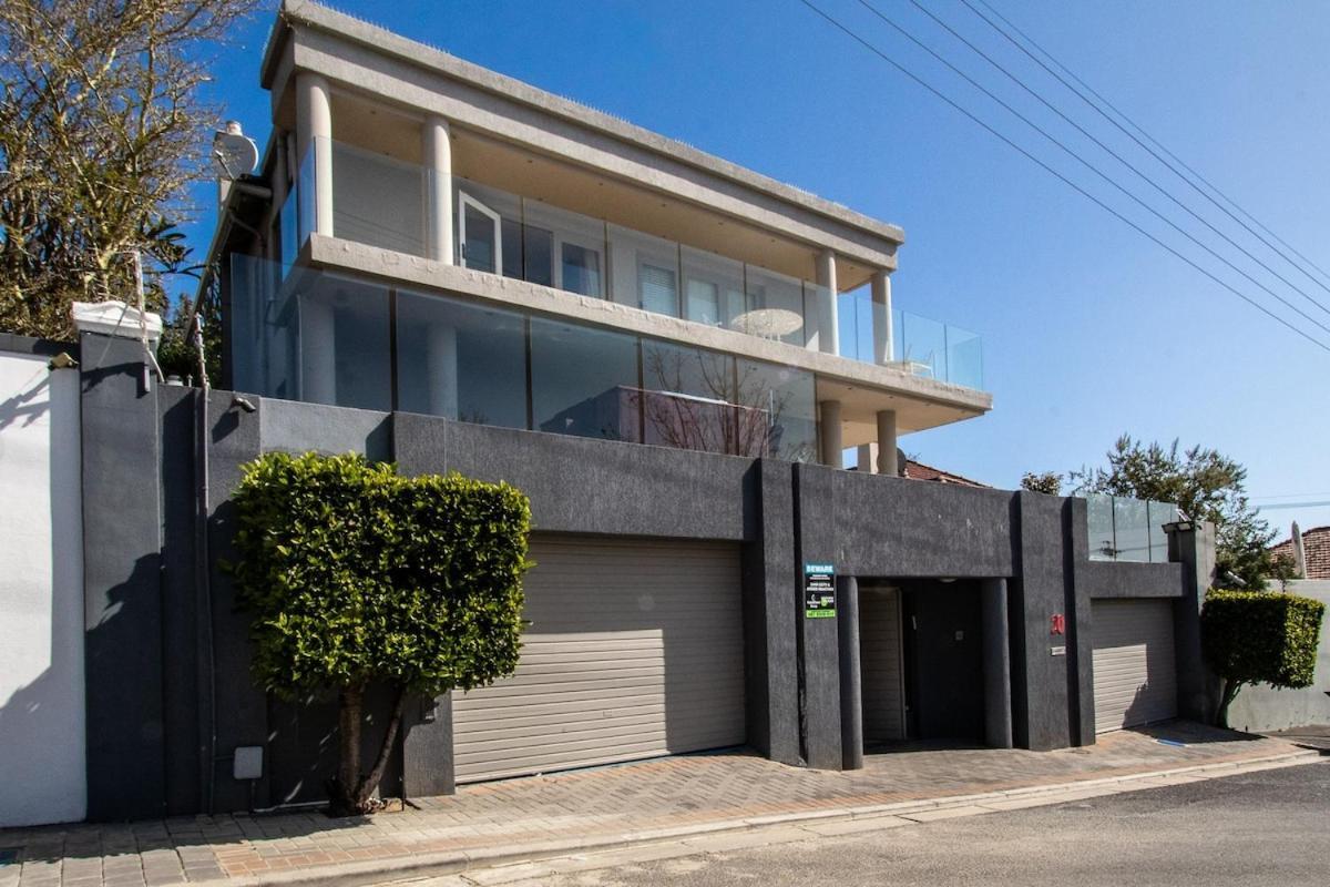 Holiday home Fresnaye Family 4 Bedrooms No Loadshedding Cape Town