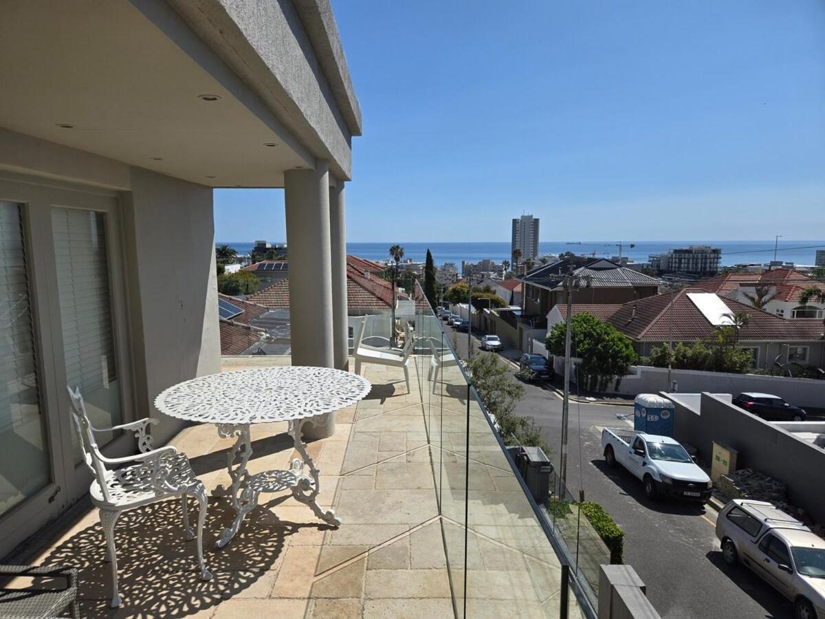 Fresnaye Family 4 Bedrooms No Loadshedding *