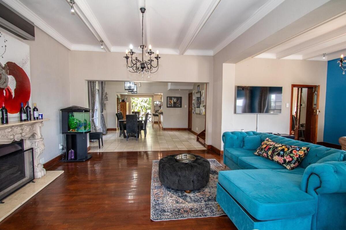 Fresnaye Family 4 Bedrooms No Loadshedding