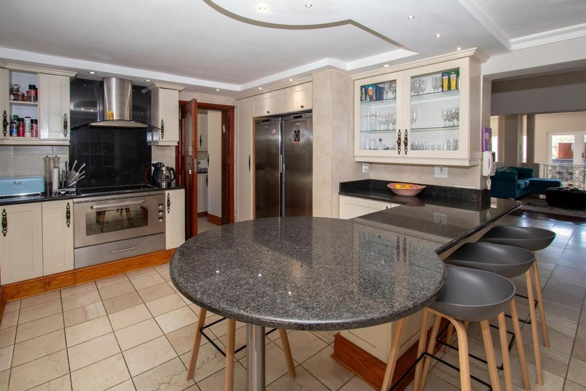 Holiday home Fresnaye Family 4 Bedrooms No Loadshedding *