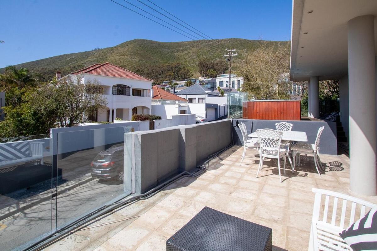 Fresnaye Family 4 Bedrooms No Loadshedding Holiday home *