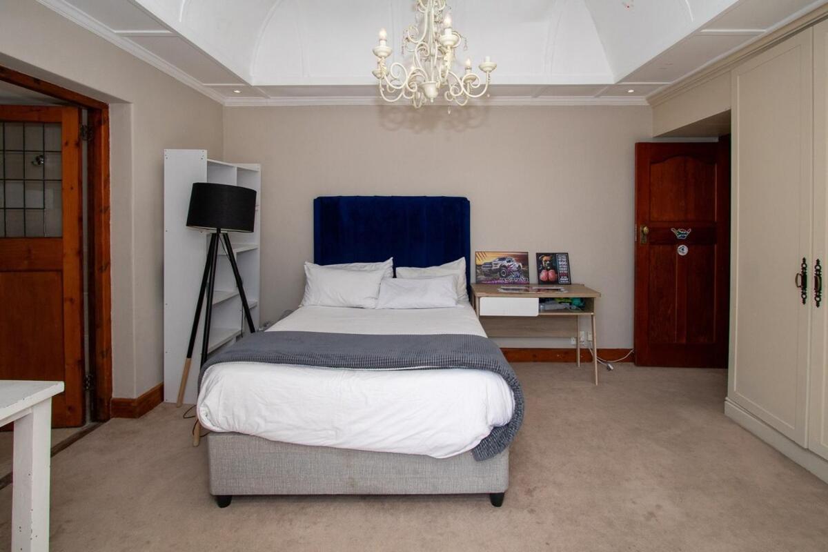 Fresnaye Family 4 Bedrooms No Loadshedding Holiday home