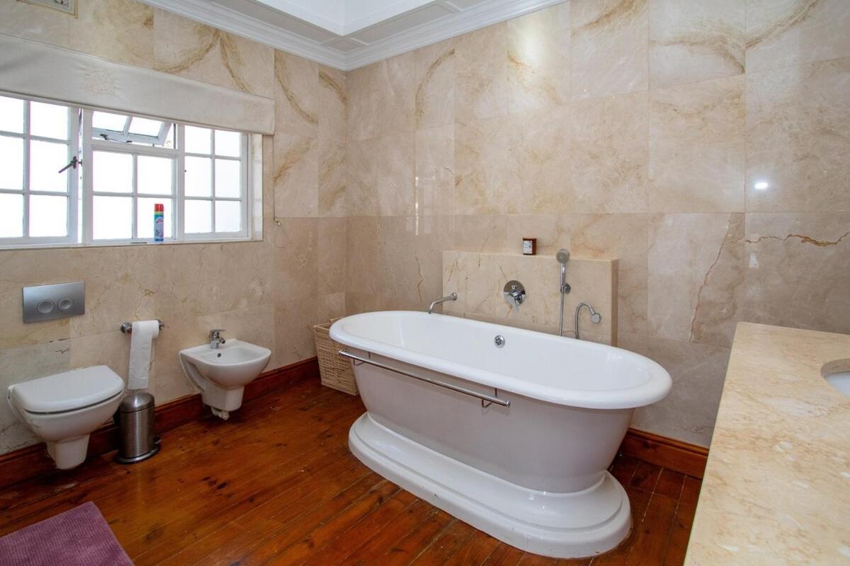 Holiday home Fresnaye Family 4 Bedrooms No Loadshedding