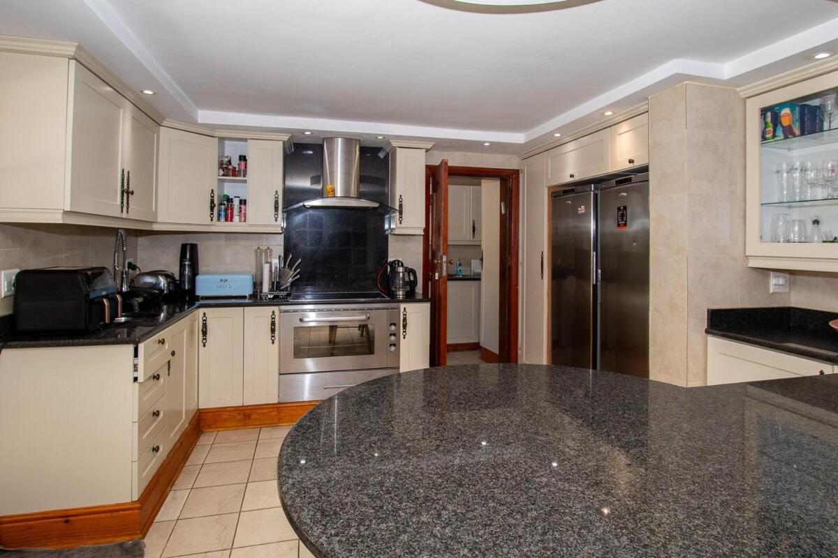Holiday home Fresnaye Family 4 Bedrooms No Loadshedding *