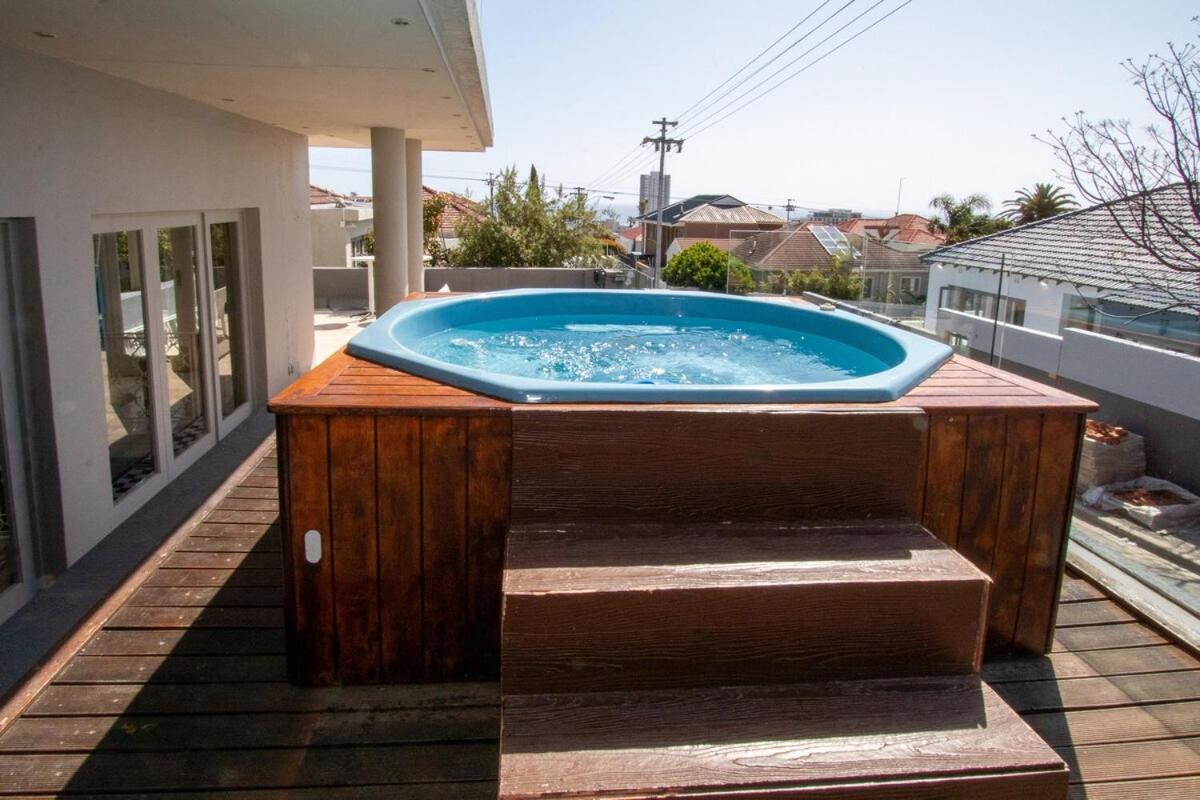 Fresnaye Family 4 Bedrooms No Loadshedding Holiday home *