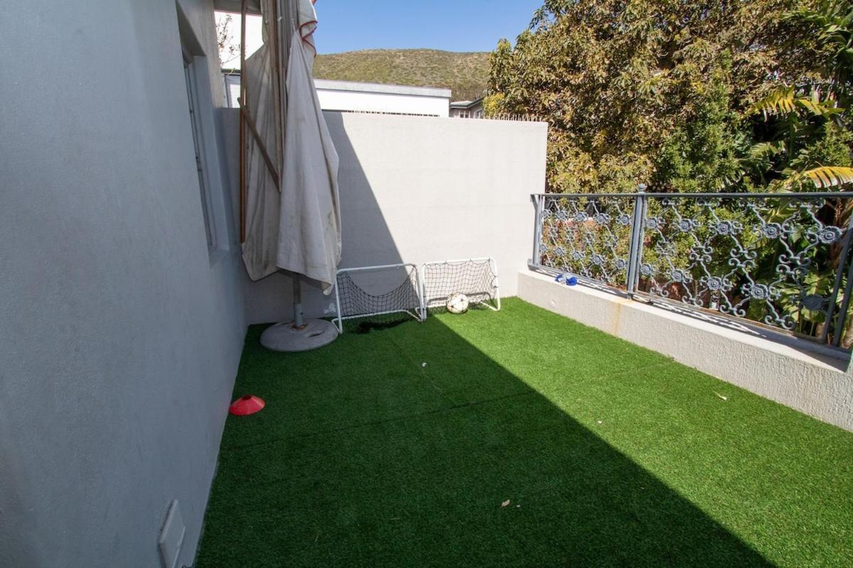 Fresnaye Family 4 Bedrooms No Loadshedding Holiday home *