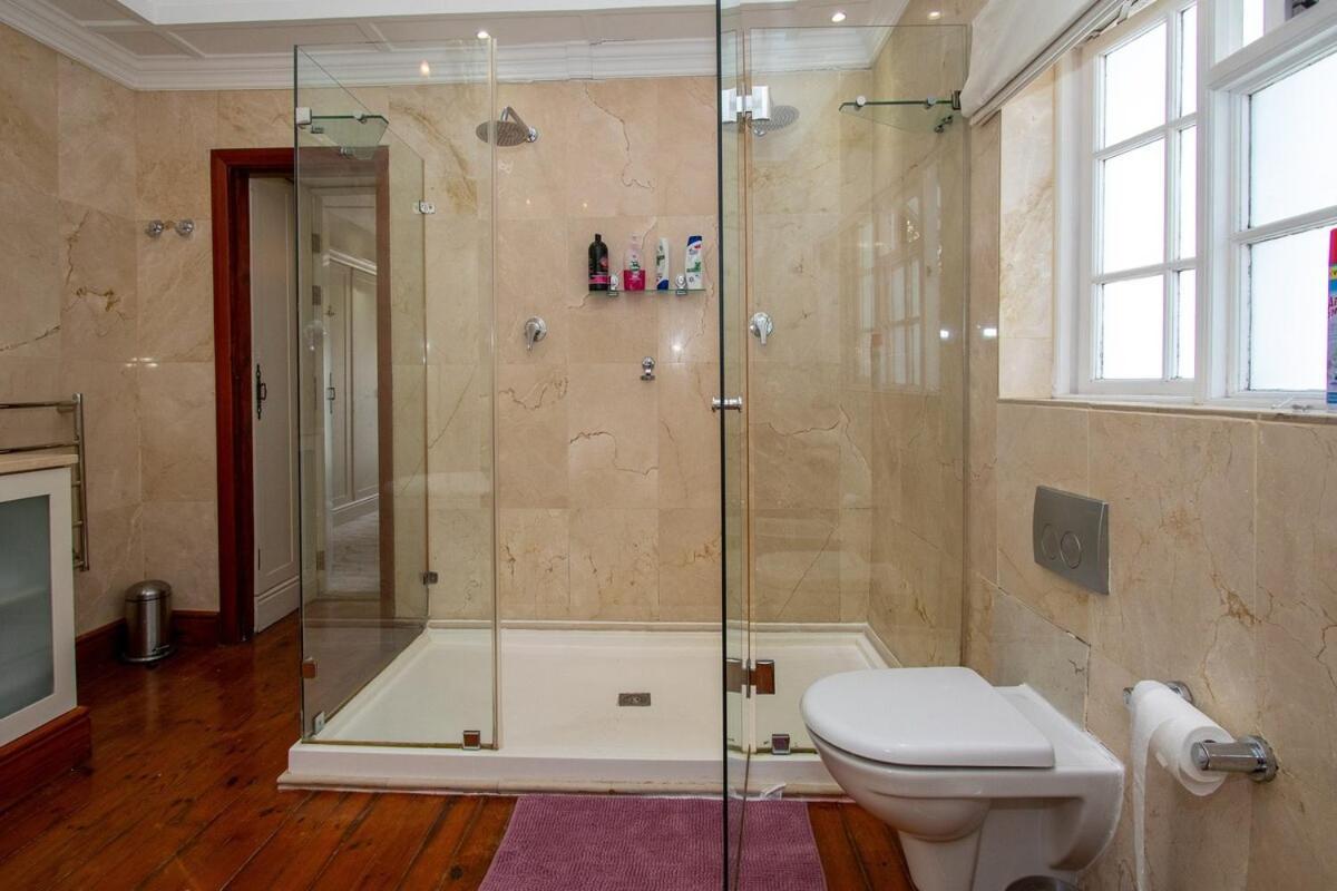 Fresnaye Family 4 Bedrooms No Loadshedding * Cape Town